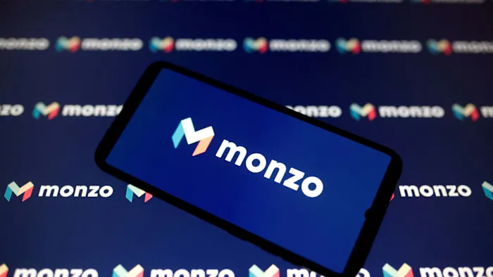 Monzo ведёт переговоры о продаже Nu Holdings за £8–10 млрд