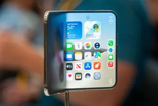 Apple выходит на рынок складных смартфонов, Samsung Display укрепит лидерство