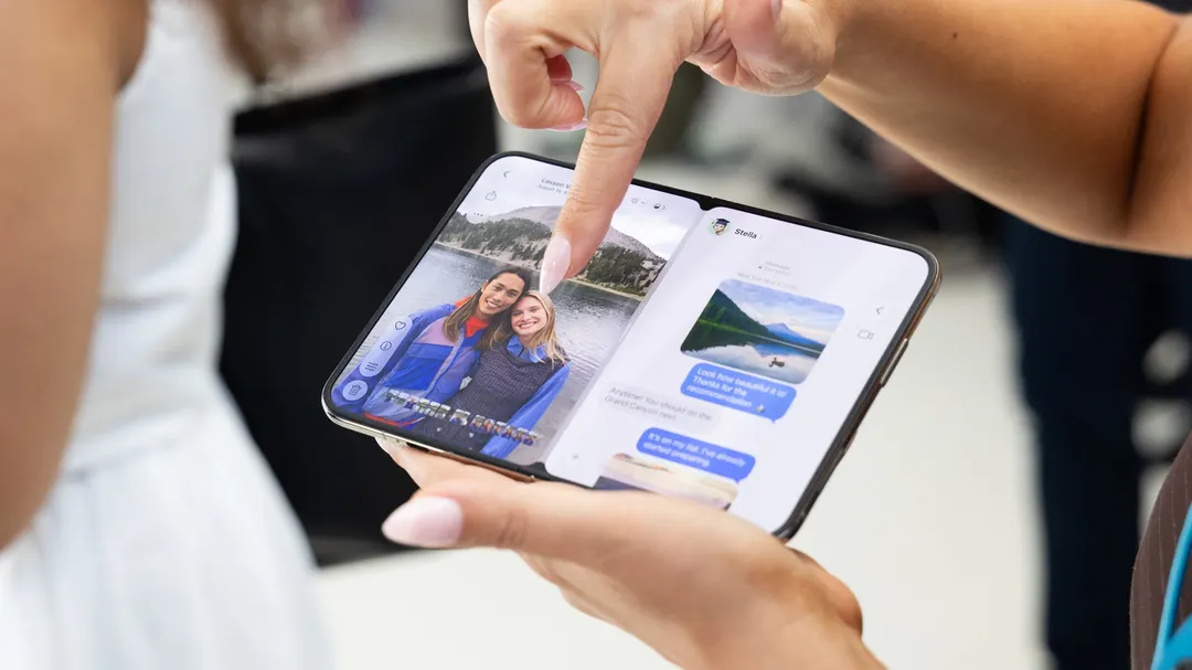 Складной iPhone Duo: насколько скрыт изгиб экрана, станет ясно не скоро