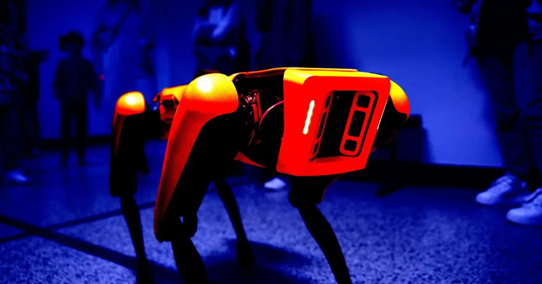 ICE закупает роботов-собак Boston Dynamics SPOT на $2 млн