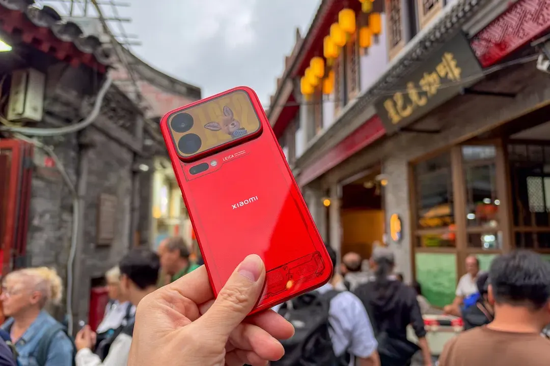 Xiaomi 18 Pro: фототест камеры в дождливом Пекине