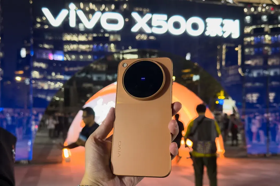 Фототест Vivo X500 Pro Max: снимки из Шанхая и Токио