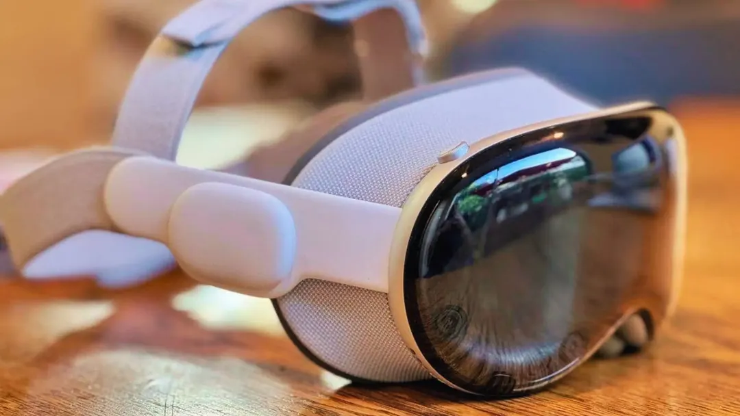 Vision Pro следующего поколения под угрозой: Apple не определилась с дизайном