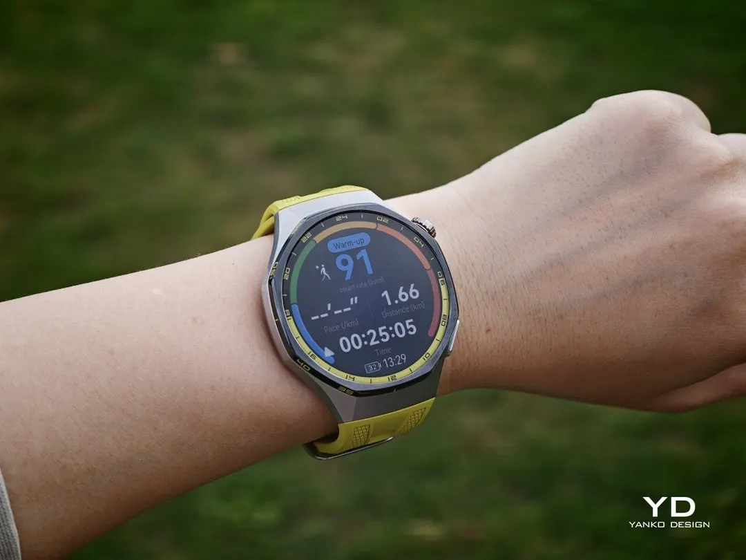 Обзор Huawei Watch GT 7 Pro: AMOLED 3000 нит и HarmonyOS 6.1