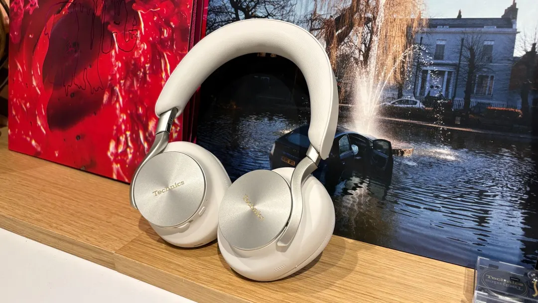 Technics выпустила флагманские наушники EAH-A1000 за $449