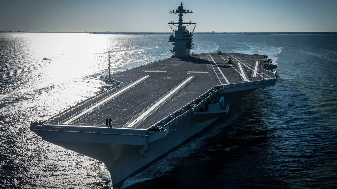 Китайский авианосец Type 004 может превзойти USS Ford по длине