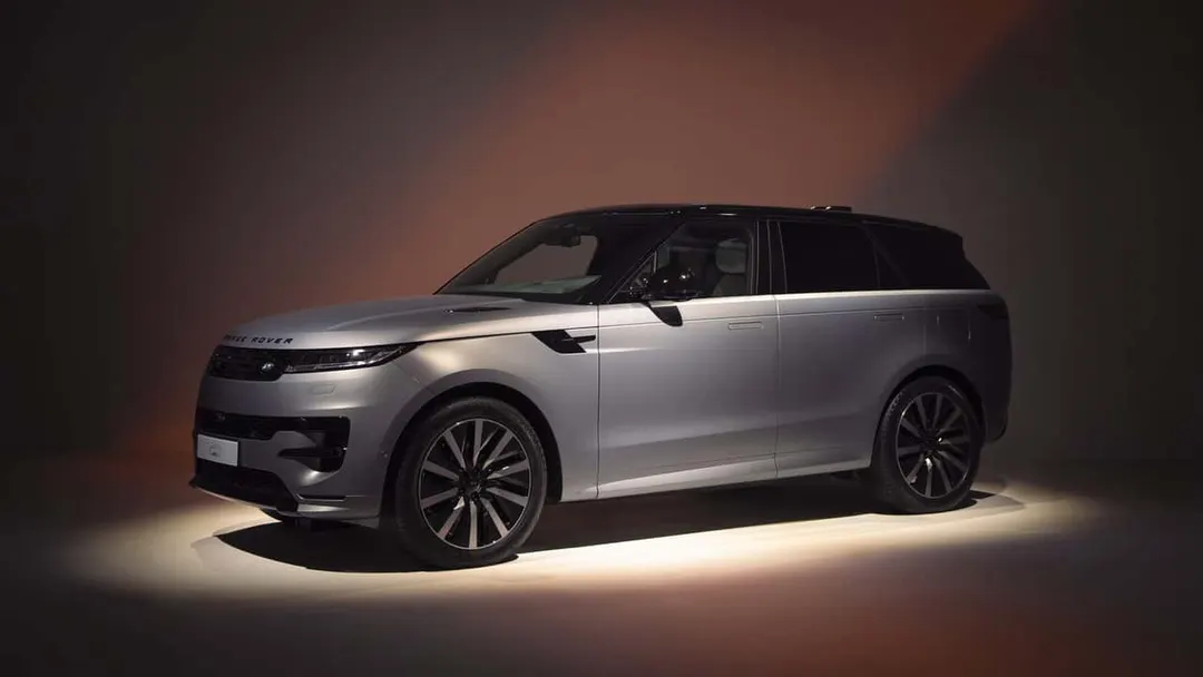 Range Rover Sport Electric: 542 л.с., запас хода 609 км и зарядка 350 кВт