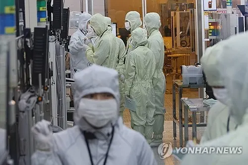 Южная Корея повысила прогноз налоговых сборов на 63,2 трлн вон из-за бума полупроводников