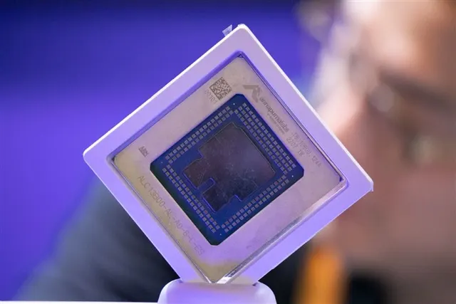 Gold Circuit привлекает Amazon как акционера ради серверов Trainium