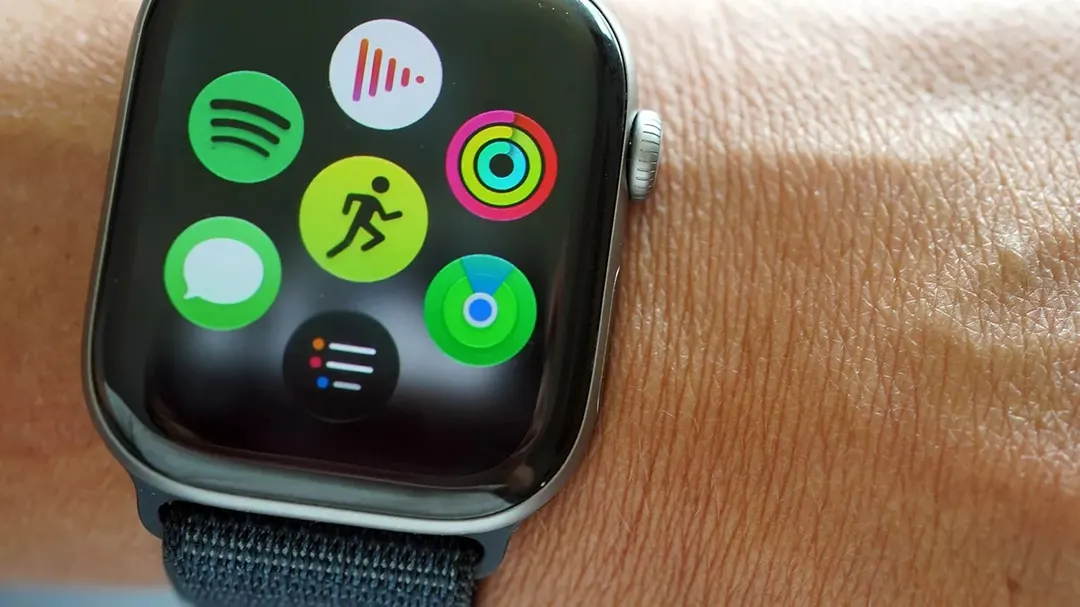 watchOS 27 объединил Find My в одно приложение на Apple Watch