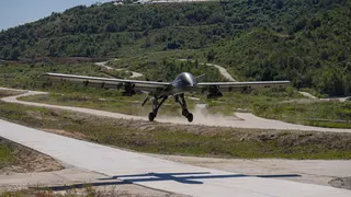 Дрон Mohave STOL от Hanwha совершил учебный боевой полёт с коротким взлётом