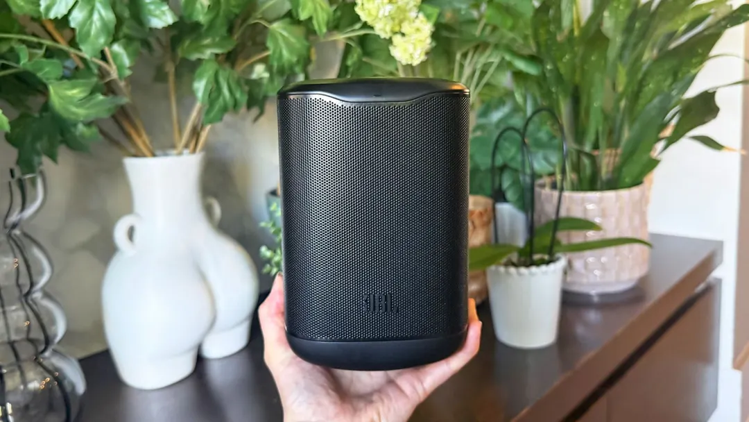 JBL представила Wi-Fi-колонки Cove M1, P1 и X1 от $199
