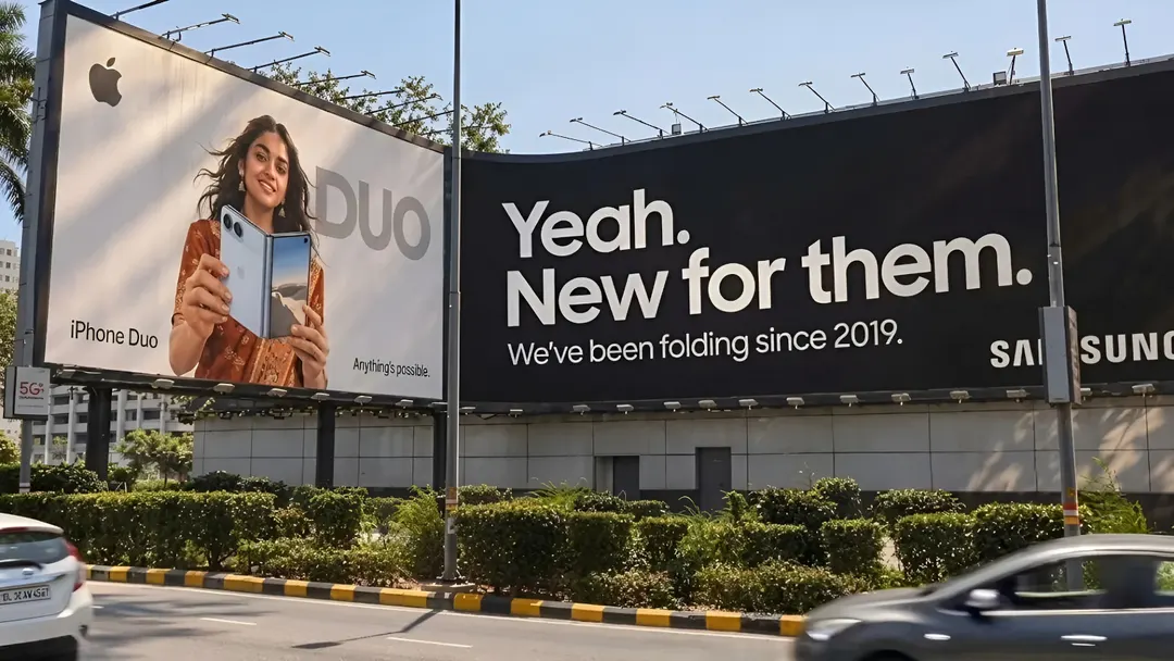 Samsung высмеяла iPhone Duo билбордами в Сеуле, Токио и Лондоне