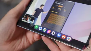 Apple показала Samsung и Google, как делать софт для складных смартфонов