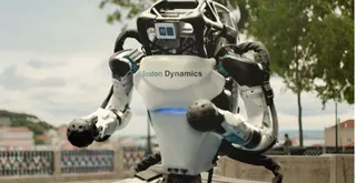 Акции Hyundai упали вдвое из-за задержки роботов Boston Dynamics