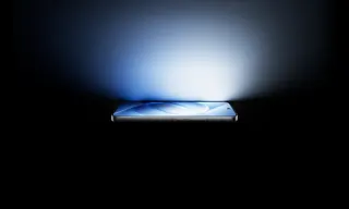 iQOO 16 получит 2K OLED-экран Samsung с частотой 165 Гц