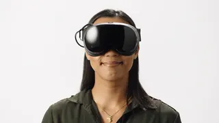 Valve раскрыла цену VR-шлема Steam Frame — от $1059