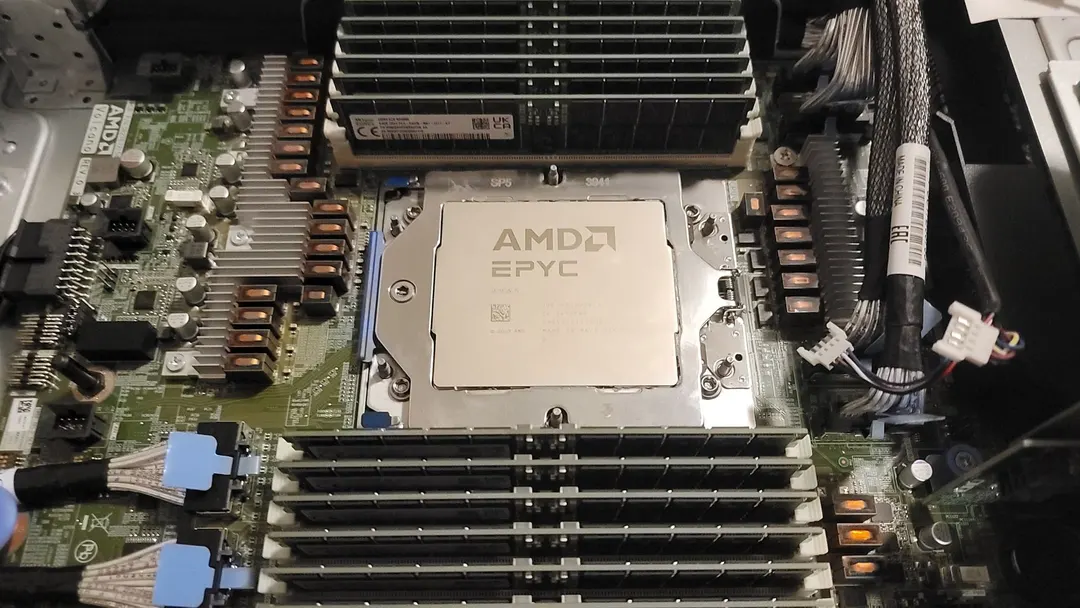 Meta Muse работает на AMD EPYC Turin: по 2 ядра и 8 ГБ на агента