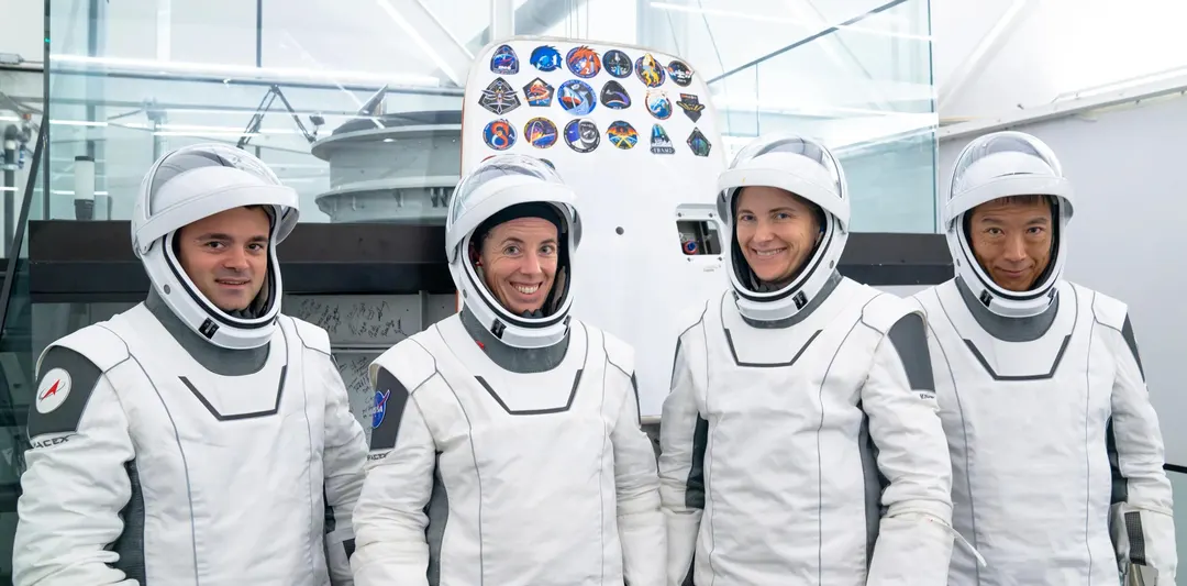 NASA назвала экипаж Crew-14 и продлила контракт со SpaceX на $946 млн