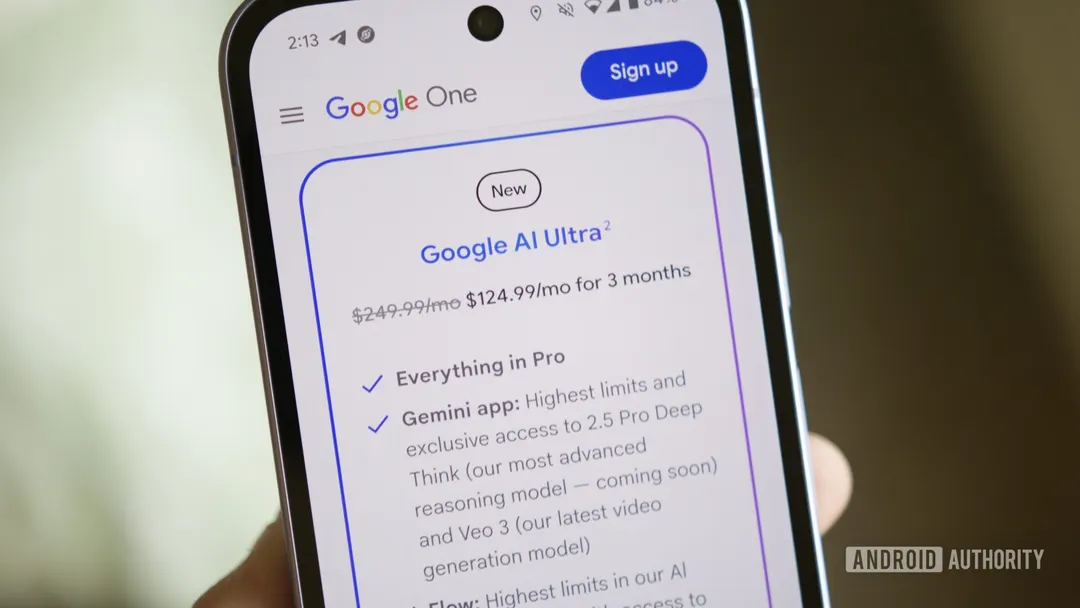 Google добавила премиум-возможности Colab в подписки Google AI