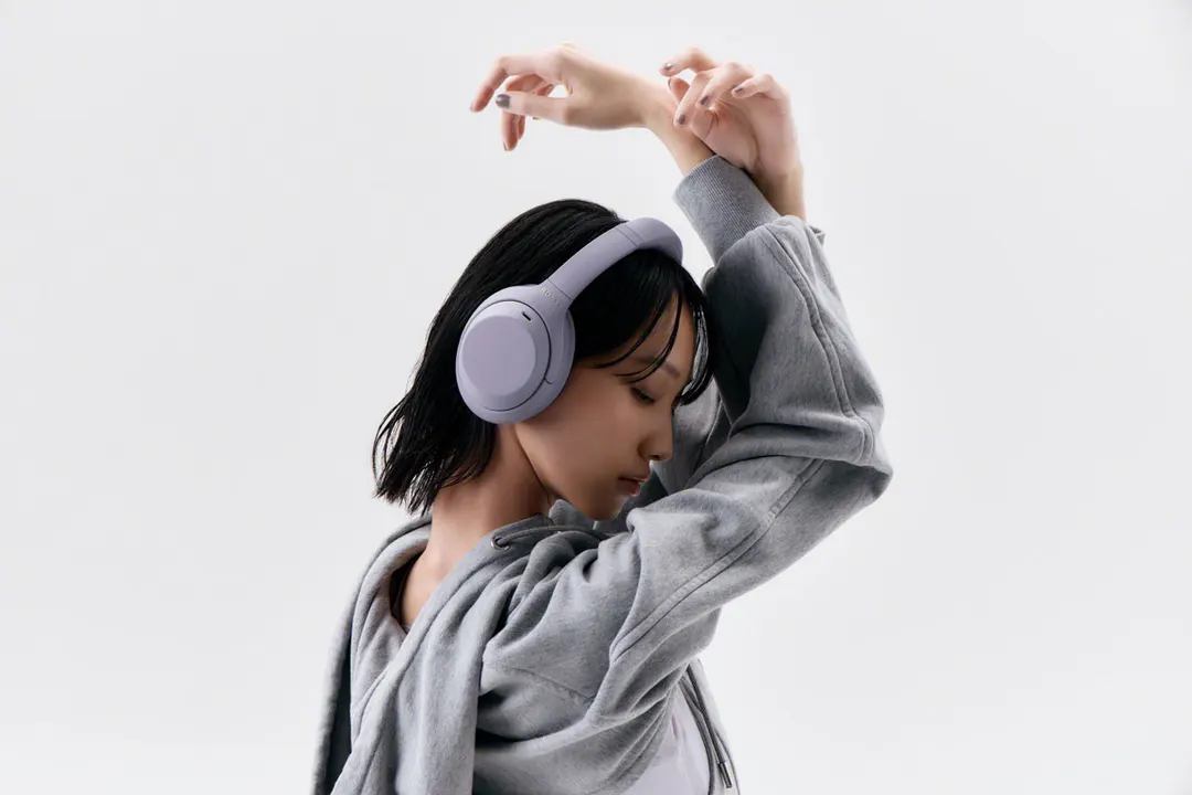 Sony представила наушники WH-1000XM4C, WH-CH730N и WH-CH530