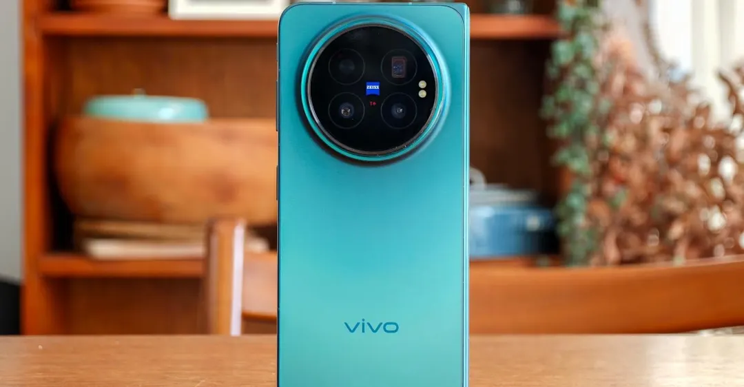 Vivo X Fold 6 выходит на мировой рынок: 200-Мп камера и батарея 6900 мАч