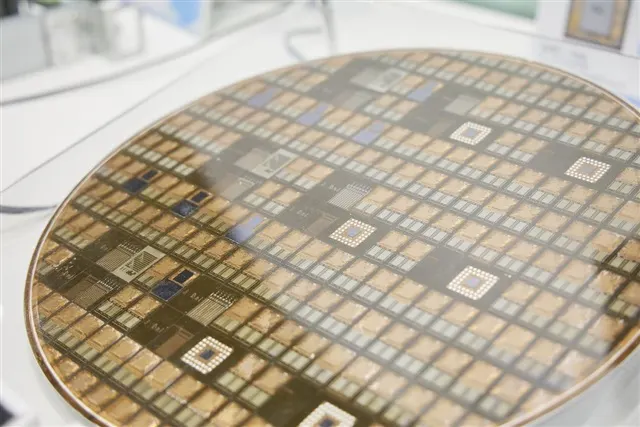 TSMC: рост производительности ИИ смещается от уменьшения чипов к интеграции систем
