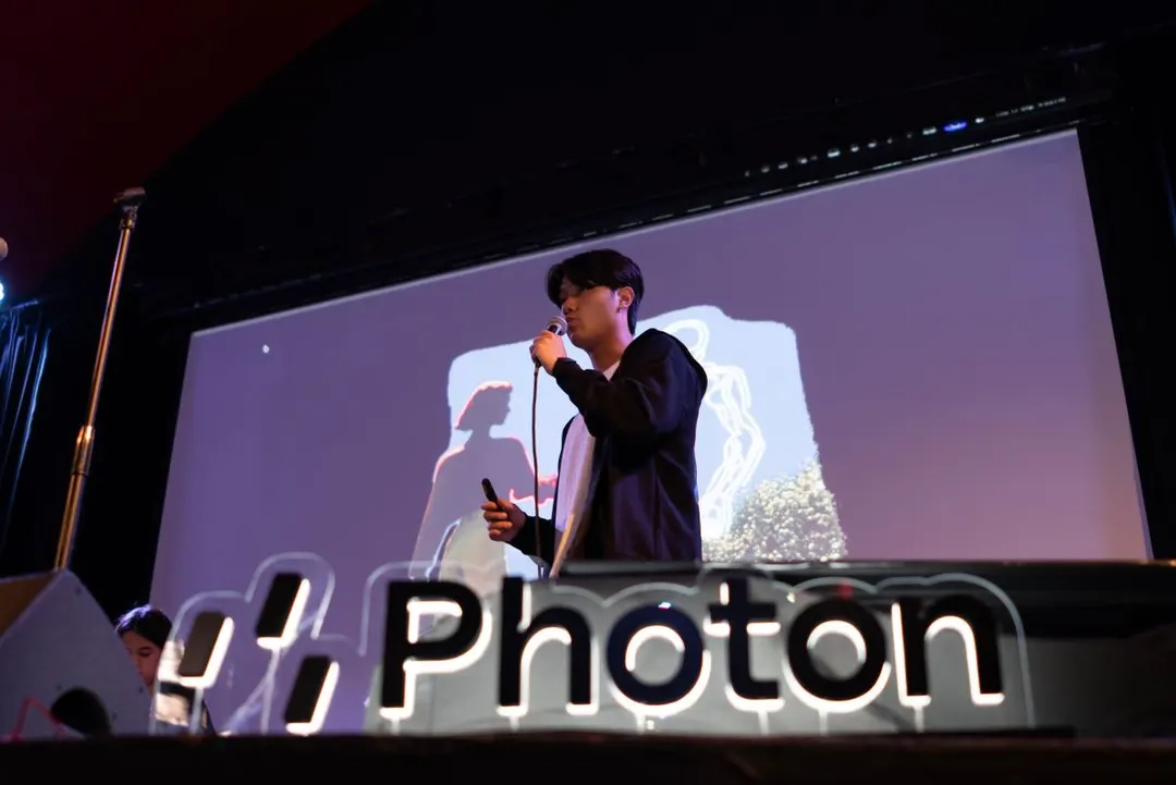 Photon привлекла $4,5 млн на агентов вместо мобильных приложений