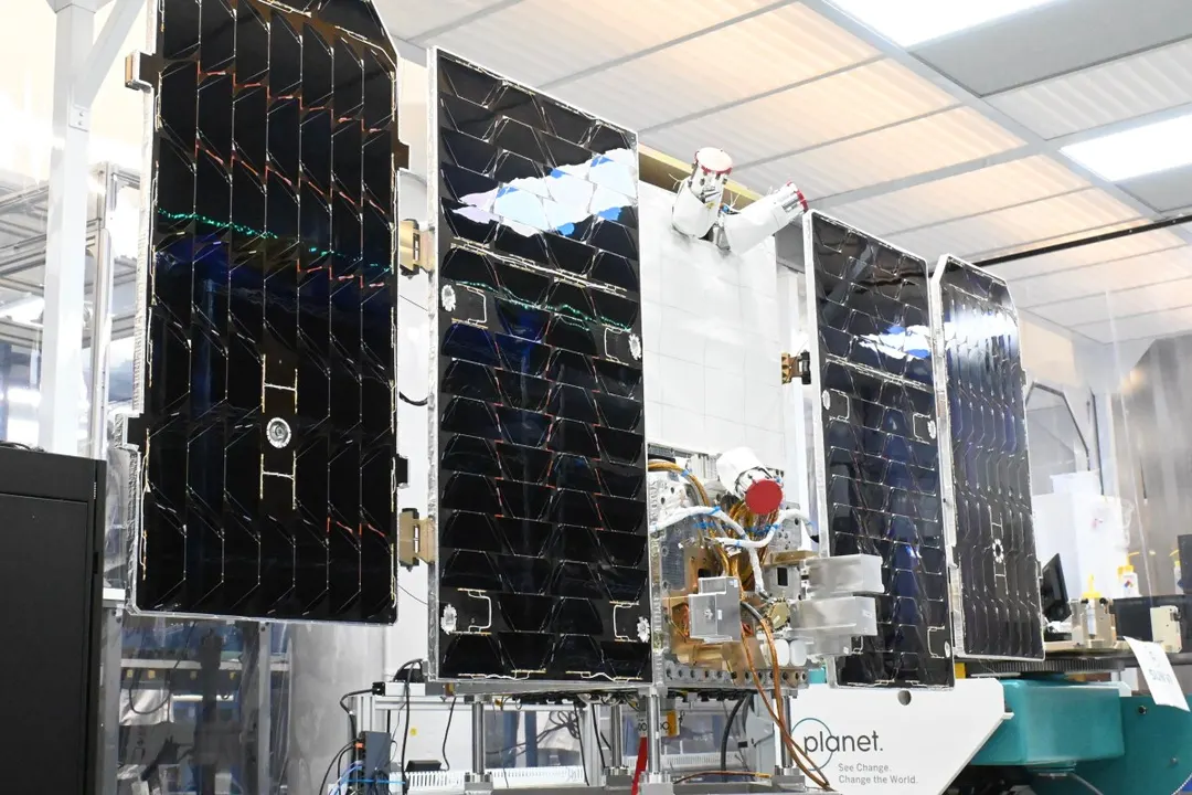 Google: для орбитальных дата-центров Starship нужно 1800 запусков