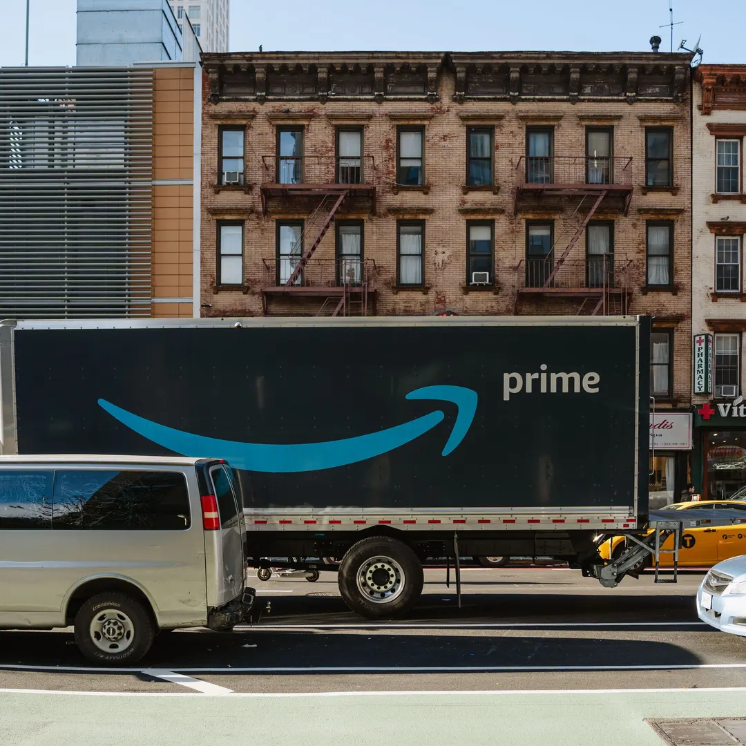 Amazon урегулировала иск о медленной доставке в бедные районы Вашингтона