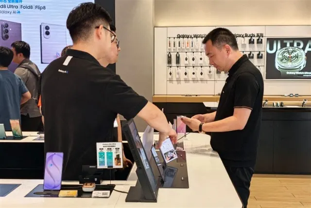 Мобильное подразделение Samsung потеряет более 1 трлн вон из-за цен на память