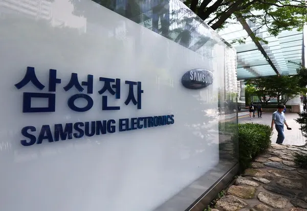 Samsung обсуждает выкуп привилегированных акций на фоне плана возврата до 110 трлн вон