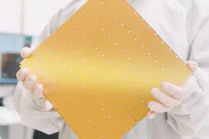 General Compute развернёт wafer-scale чипы Cerebras в облаке с I квартала 2027 года