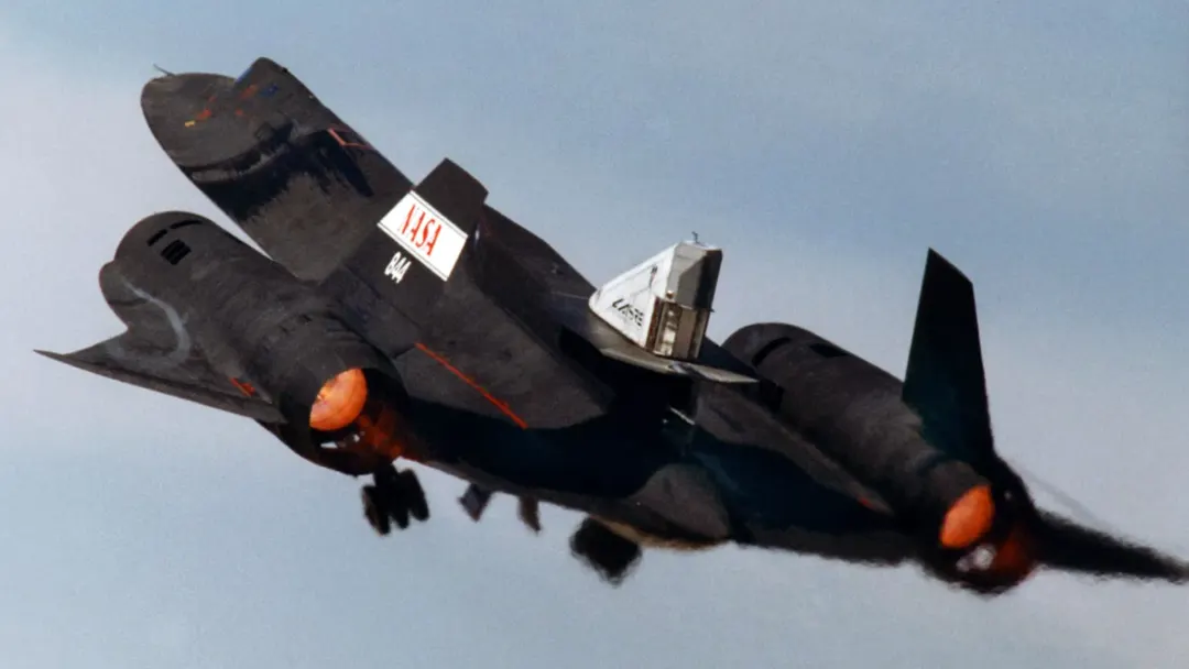SR-71 Blackbird исчез с постамента NASA: обсуждают возврат в полёт