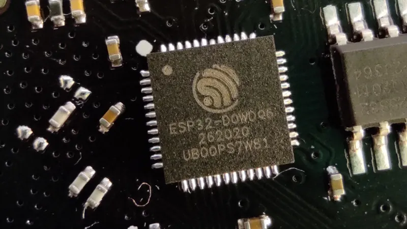 В чипах ESP32 нашли недокументированный режим SDR-приёма