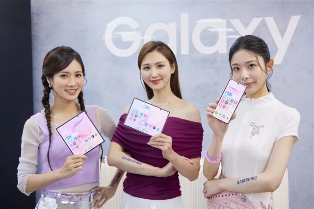 Samsung: продажи новых Galaxy Z в первый месяц превысили ожидания