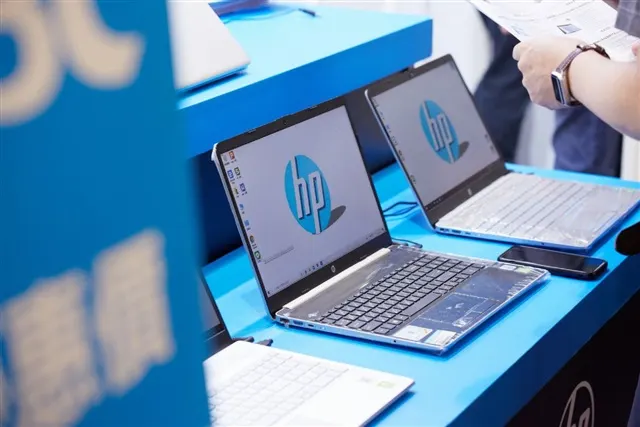 Quanta на неделю остановила поставки ноутбуков HP, требуя повышения цен