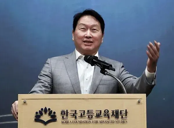 Председатель SK Hynix продаёт акции на $700 млн ради развода