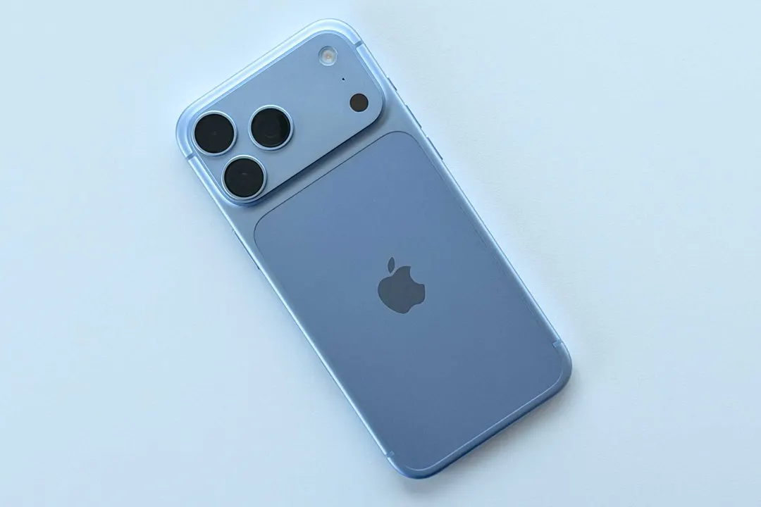 iPhone 18 Pro Max у части абонентов AT&T не работает: Apple меняет аппараты