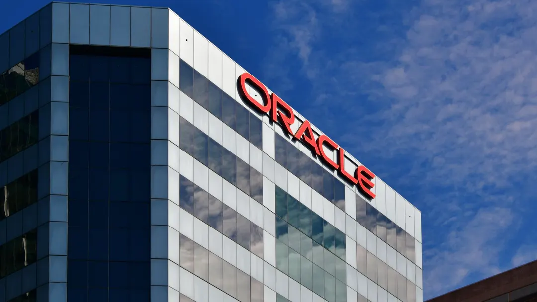 Tencent арендует 100 000 ИИ-чипов у Oracle за $7 млрд