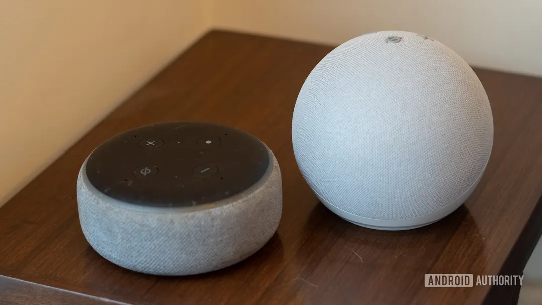 Alexa застряла на повторении «la-la-la»: пользователи жалуются на баг
