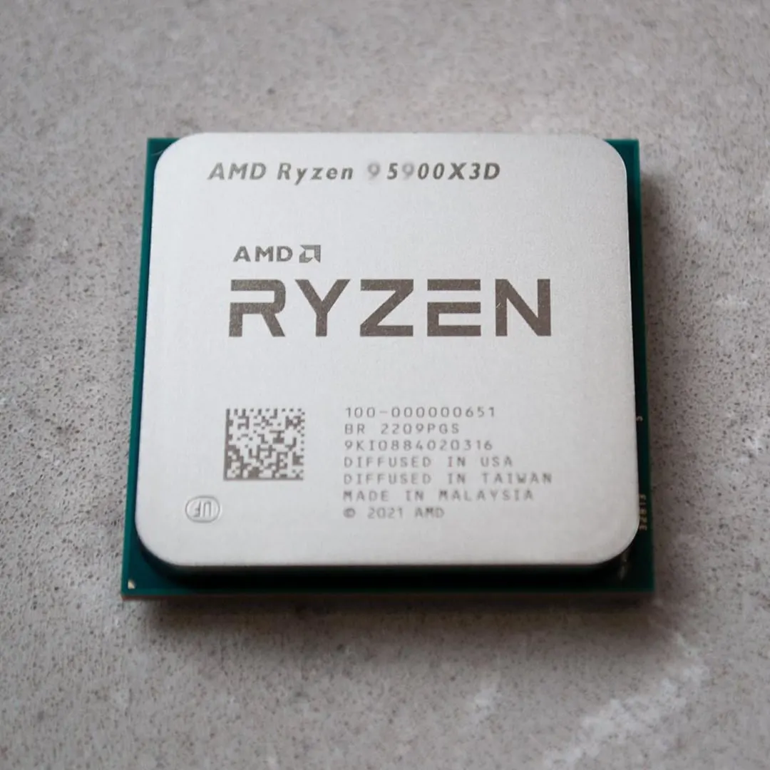 Инженерный образец Ryzen 9 5900X3D с 128 МБ L3-кэша всплыл на форумах