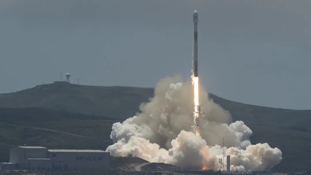Falcon 9 B1067 совершил 37-й полёт — рекорд многоразовости