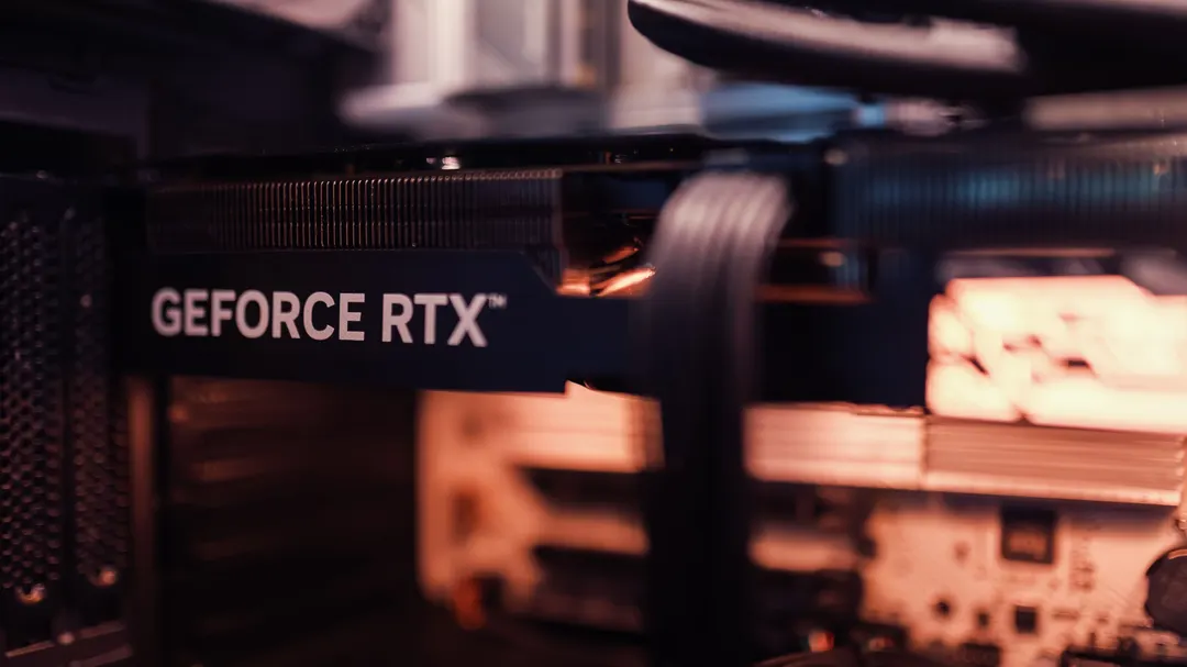 Адаптер RTX 5090: провод несёт 11,73 А при лимите 9,5 А даже с лимитом мощности