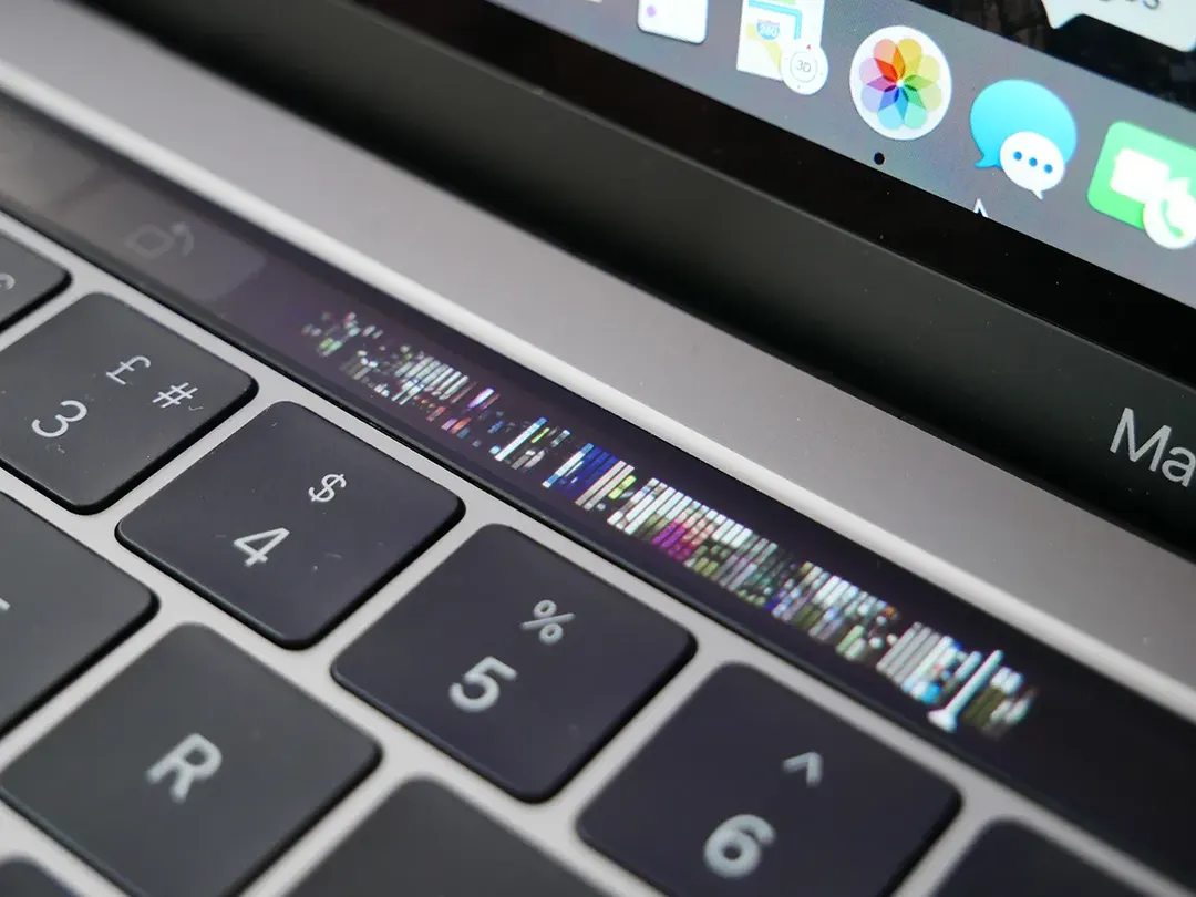 macOS 27.2 beta 3 намекает на скорый выход сенсорного MacBook Pro