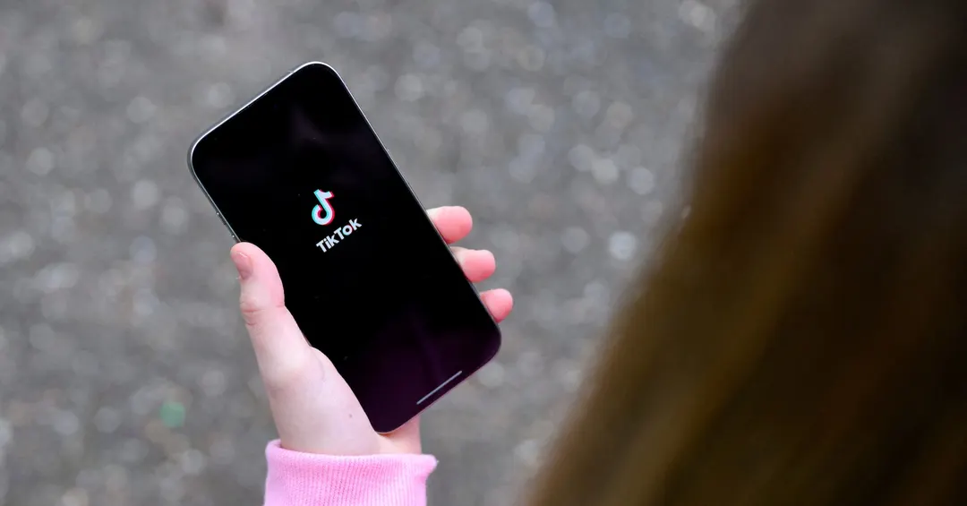 Нью-Йорк: TikTok тестировал неработающие функции безопасности на пользователях
