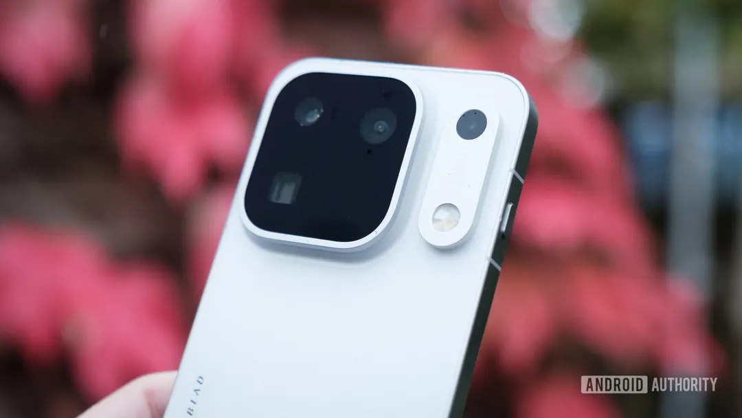 Первые фото OPPO Find X10 Pro Max перед глобальным релизом