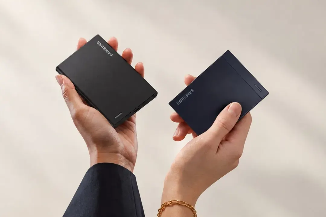 Samsung выпустила портативные SSD P9 и P7 с USB4 и скоростью до 4000 МБ/с