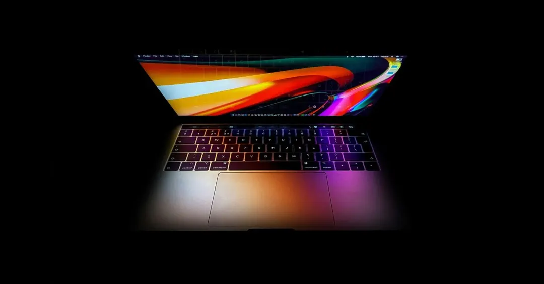 OLED-панели для ноутбуков вырастут на 50% в 2026 году благодаря MacBook Pro