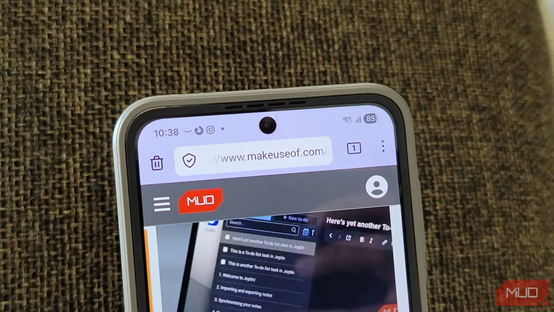 Chrome для Android тестирует скрытие нижней панели навигации